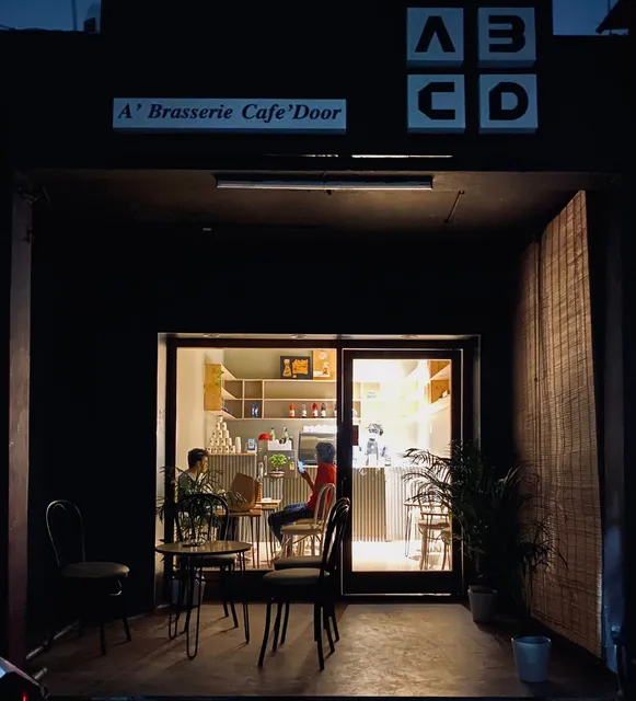 ABCD (A' Brasserie Cafe' Door)