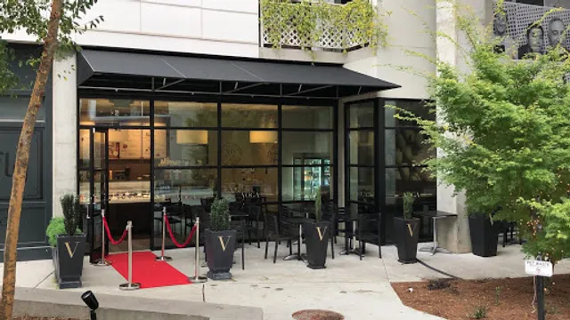 Voga Italian Gelato | Crepes | Coffee | Chocolate | Desserts