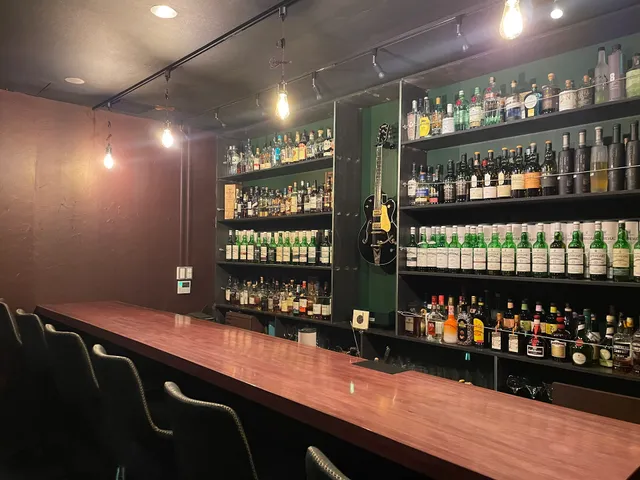 BAR TSUCHIYA