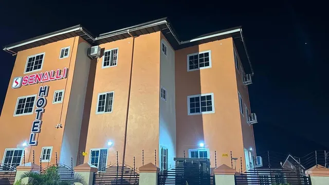 Senalli Hotel
