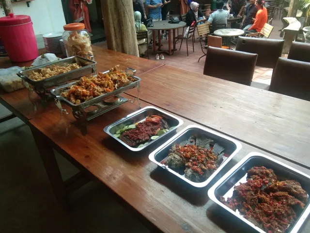 Nasi Goreng Seafood 24 & Chinese Food Halal