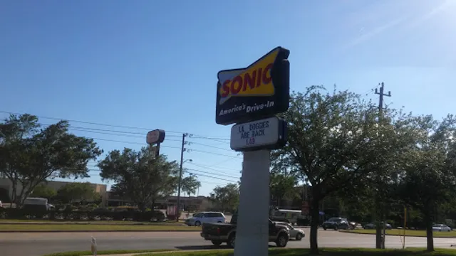 Sonic Drive-In