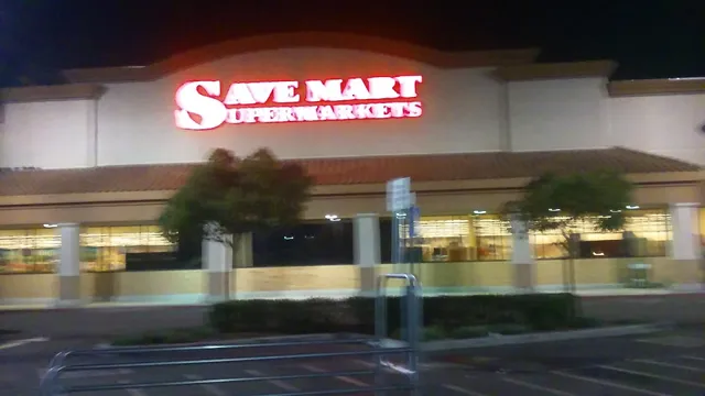 Westlan Shopping Center