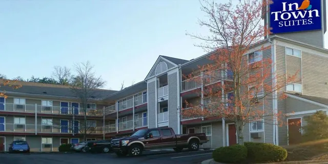InTown Suites Extended Stay Knoxville TN
