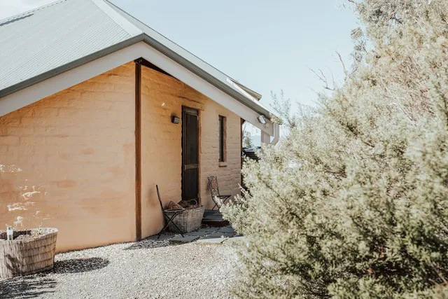 Kangaroo Ridge Retreat