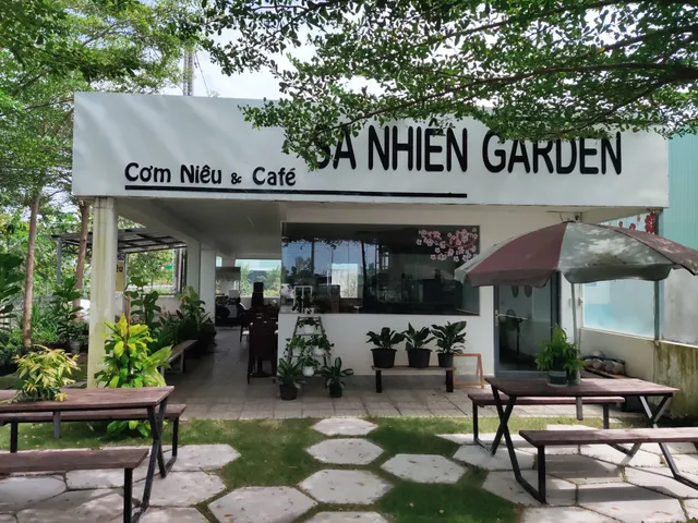 Cơm niêu & Cafe Sa Nhiên