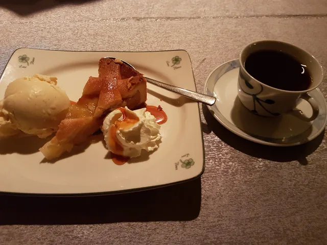 Dragon house Jiang Yiming