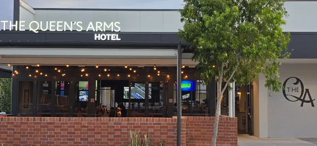 The Queen's Arms Hotel Southport