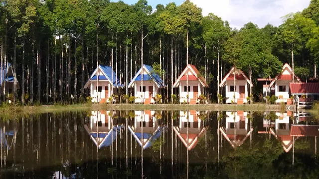 ณะร่มไม้ รีสอร์ท Na Rommai Resort