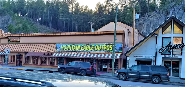 AURA Gallery and Hold