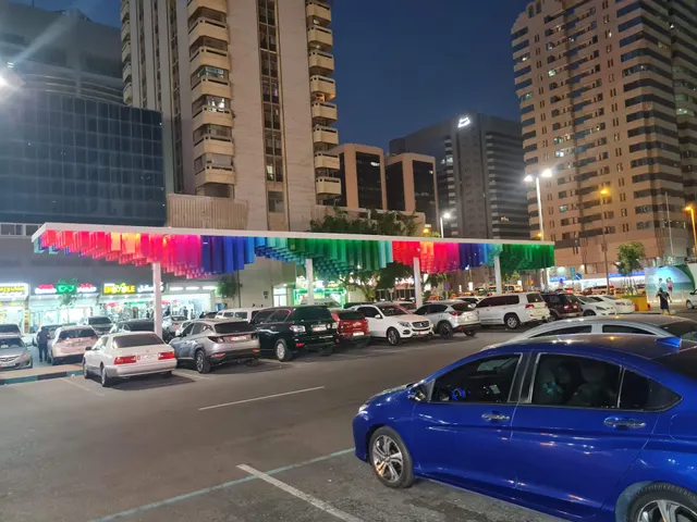 Hamdan Shopping Center