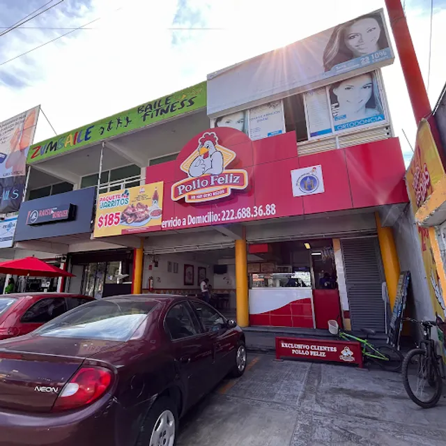 Pollo Feliz Héroes