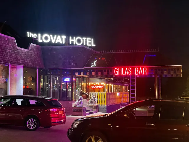 Lovat Hotel