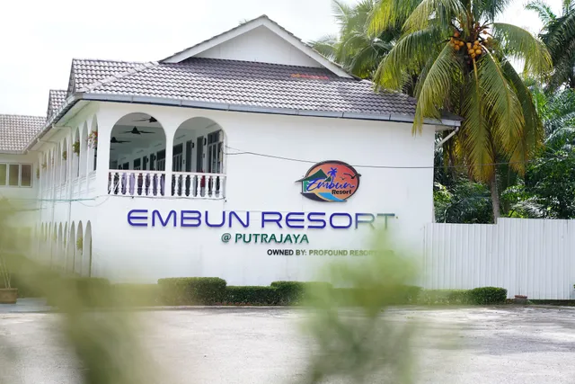 Embun Resort Putrajaya