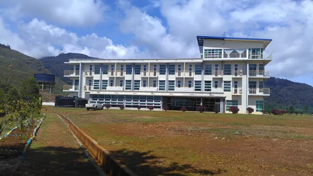 Linawa Hostel (Ranau Sports Complex)