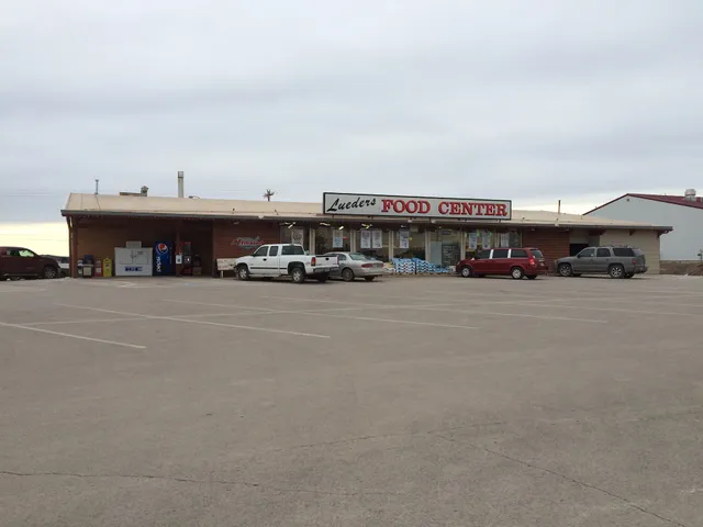 Lueders Food Center