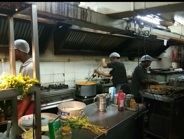 The Golden Dragon Resturant