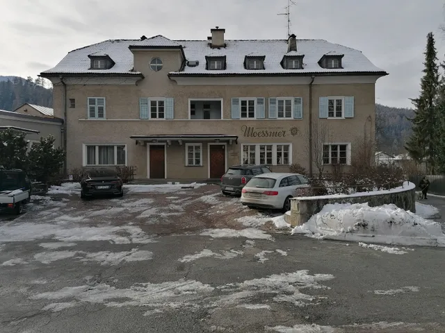 Tuchfabrik Moessmer AG