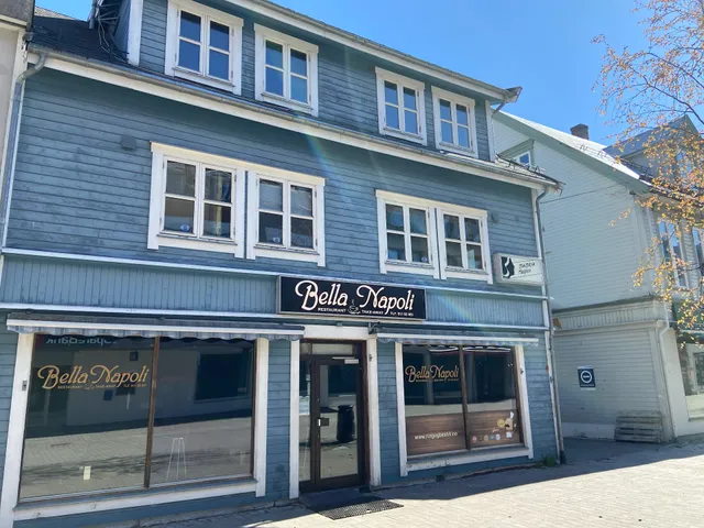 Bella Napoli Harstad