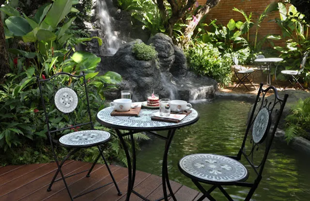 Chuen Chom Restaurant