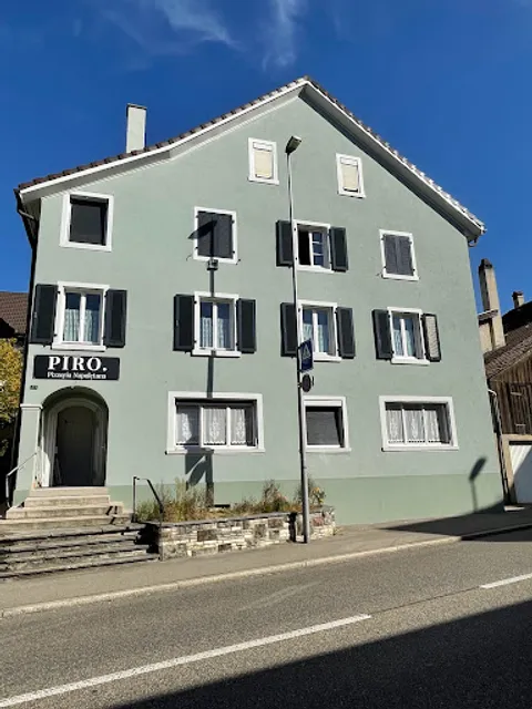 PIRO. Pizzeria Napoletana