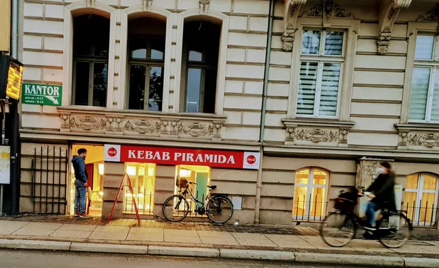 Kebab Piramida