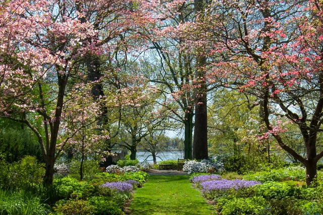Andalusia Historic House, Gardens & Arboretum