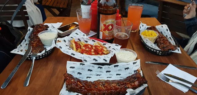 Lupes BBQ Mercado Andares