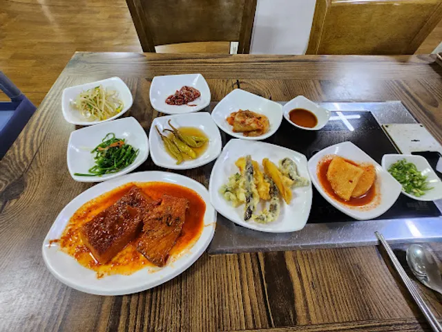 엄니민물고기전문점