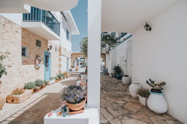 Saronis Hotel Agistri