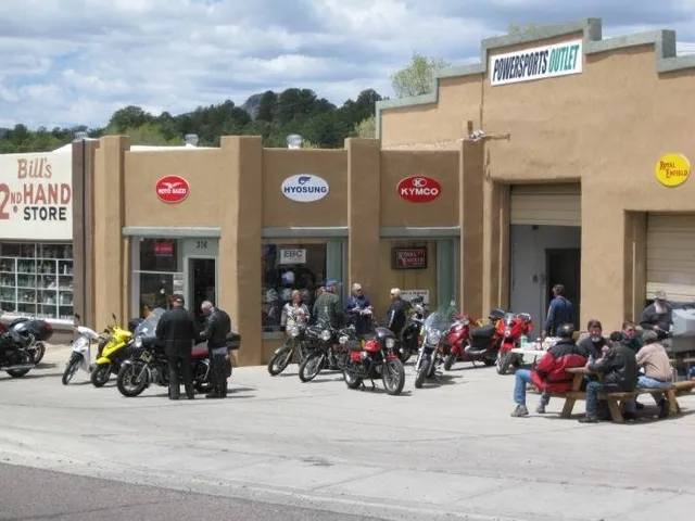 Powersports Outlet / Encore Performance & Fabrication