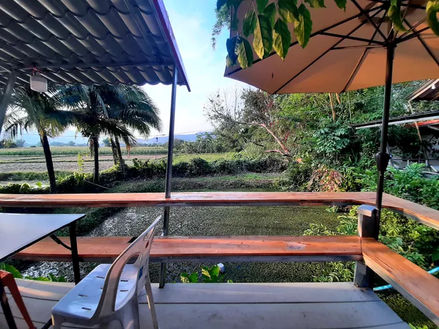 ร้านอาหาร คาเฟ่ โฮมสเตย์ ฮามีนาเม็ง