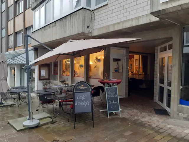 Cafe Nostalgie