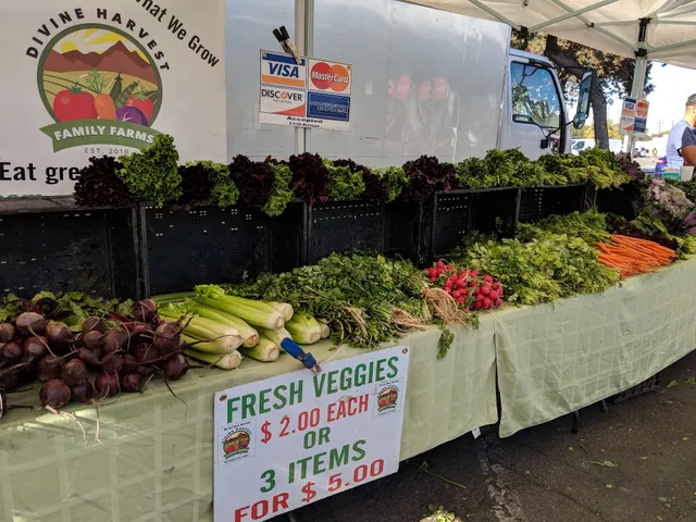 Huntington Park Farmers' Market