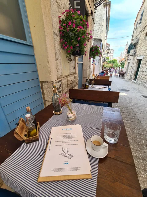Cicibela food and wine bar (SPLIT)