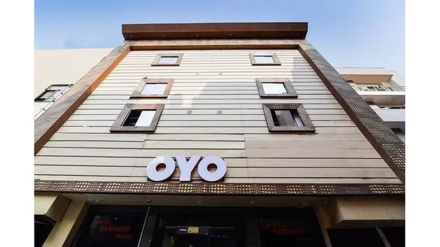 OYO 12090 Hotel Mandakini Palace