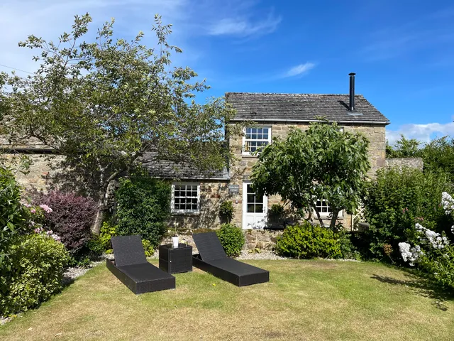 White Rose Holiday Cottage