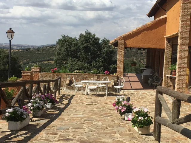 Finca Casa Rural El Collado de los Jardines