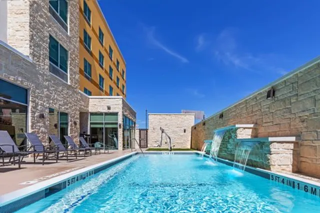 Fairfield by Marriott Inn & Suites Houston Memorial City Area