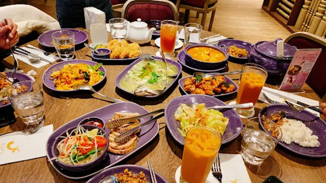 NARA Thai Cuisine 泰式料理 台中中友店