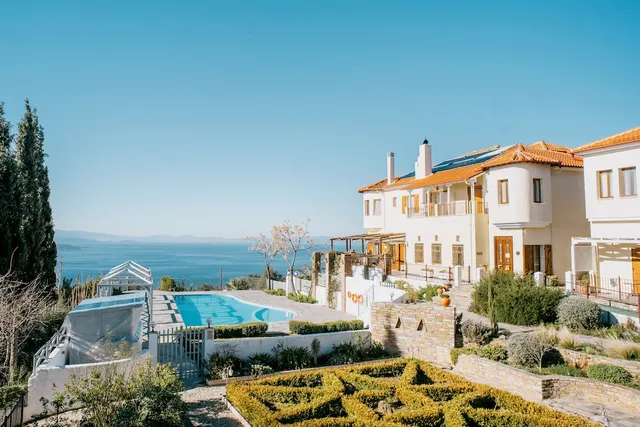 Lagou Raxi Country Hotel