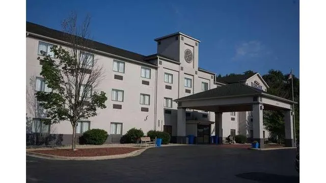Baymont by Wyndham Portage Indiana Dunes