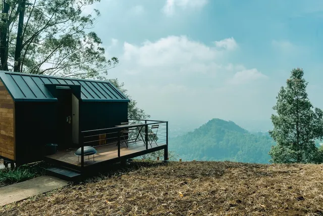 Bobocabin Coban Rondo, Malang