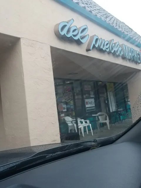 Del Pueblo Market