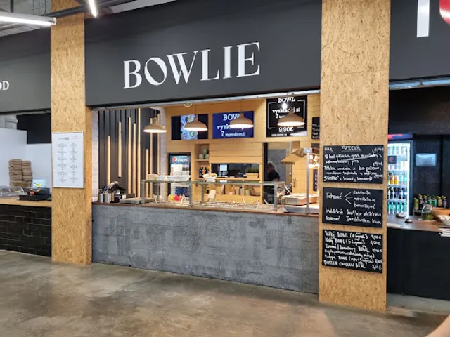 Bowlie
