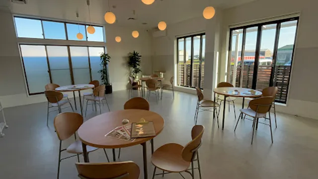 S&S.a ドッグカフェ ワインバー