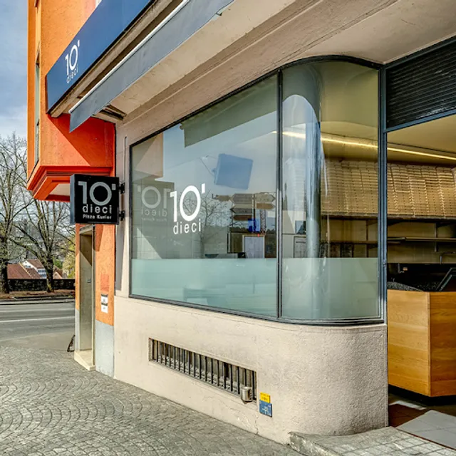 dieci Pizza Kurier Baden Lägere