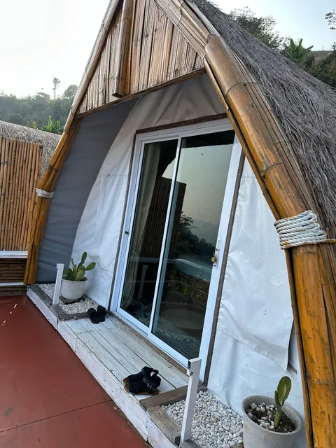 The sun Sky เดอะซันสกาย ม่อนแจ่ม