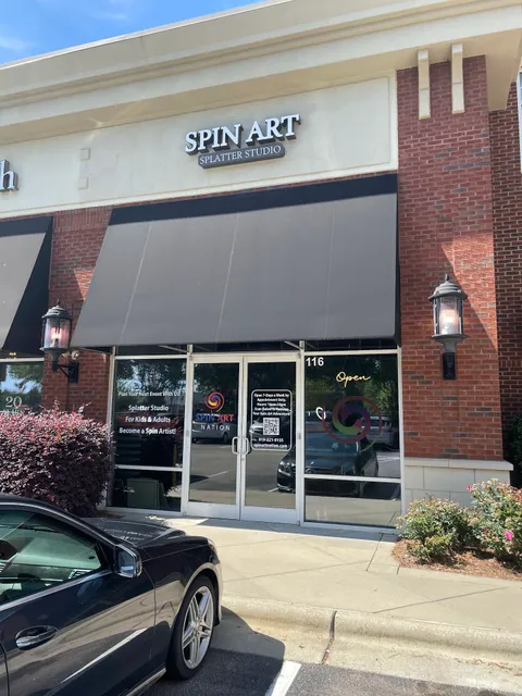 Spin Art Nation & Splatter studio (Raleigh)