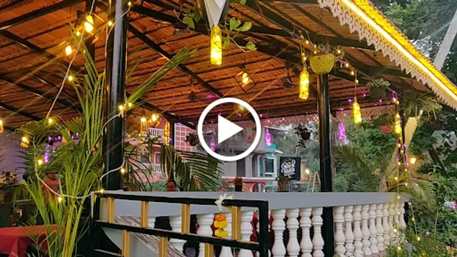 The Back Yard Bar & Kitchen